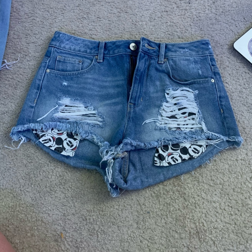 h&m divided disney mickey mouse jean shorts